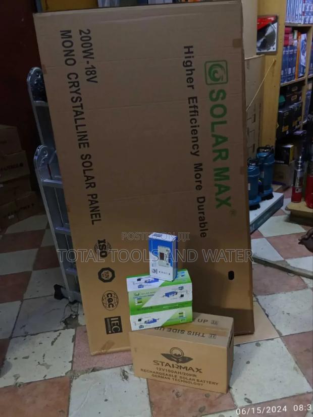 Long Lifespan Solar Panel Battery Inverter Charge Controller - main view