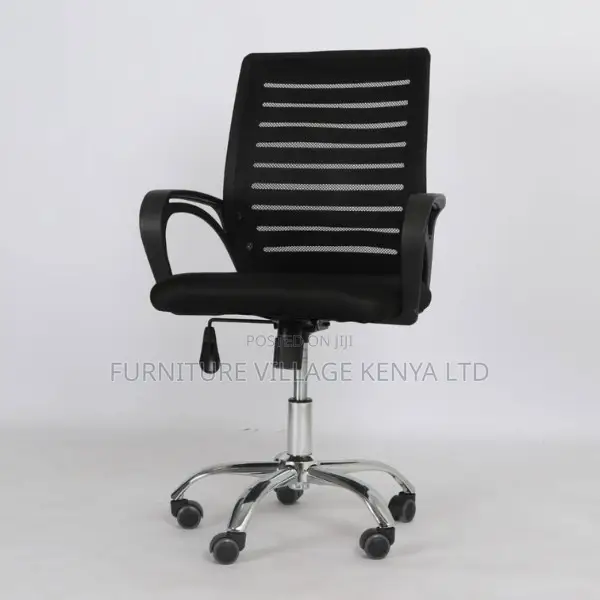 Office Chair: Mesh Rolling Chair With Fixed Arms-Strong