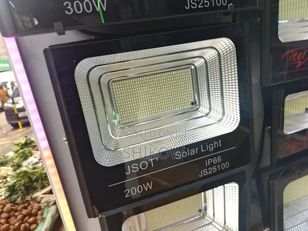 300watts Solar Floodlights Ip66 - main view