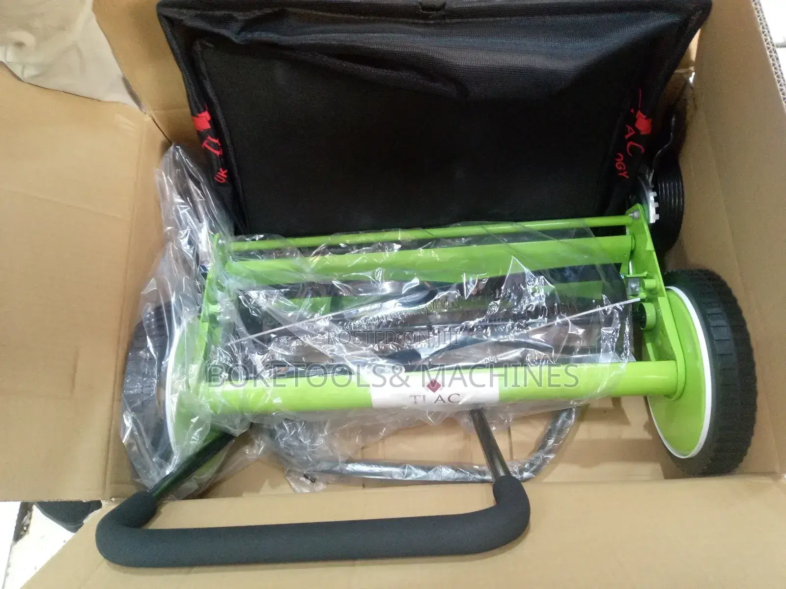 20" Manual Lawn Mower
