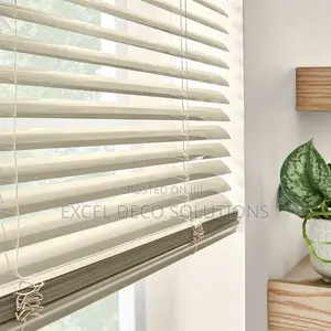 A Modern Classic That Works Hard Venetian Window Blinds