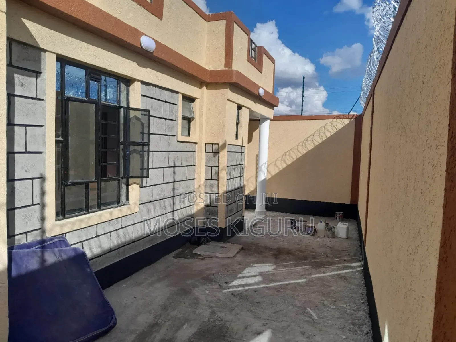 3bdrm Bungalow in Junction, Kimbo for sale
