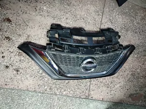 Nissan Note 2016 Grill