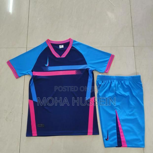 Football Nike Uniforms - thumbnail 2