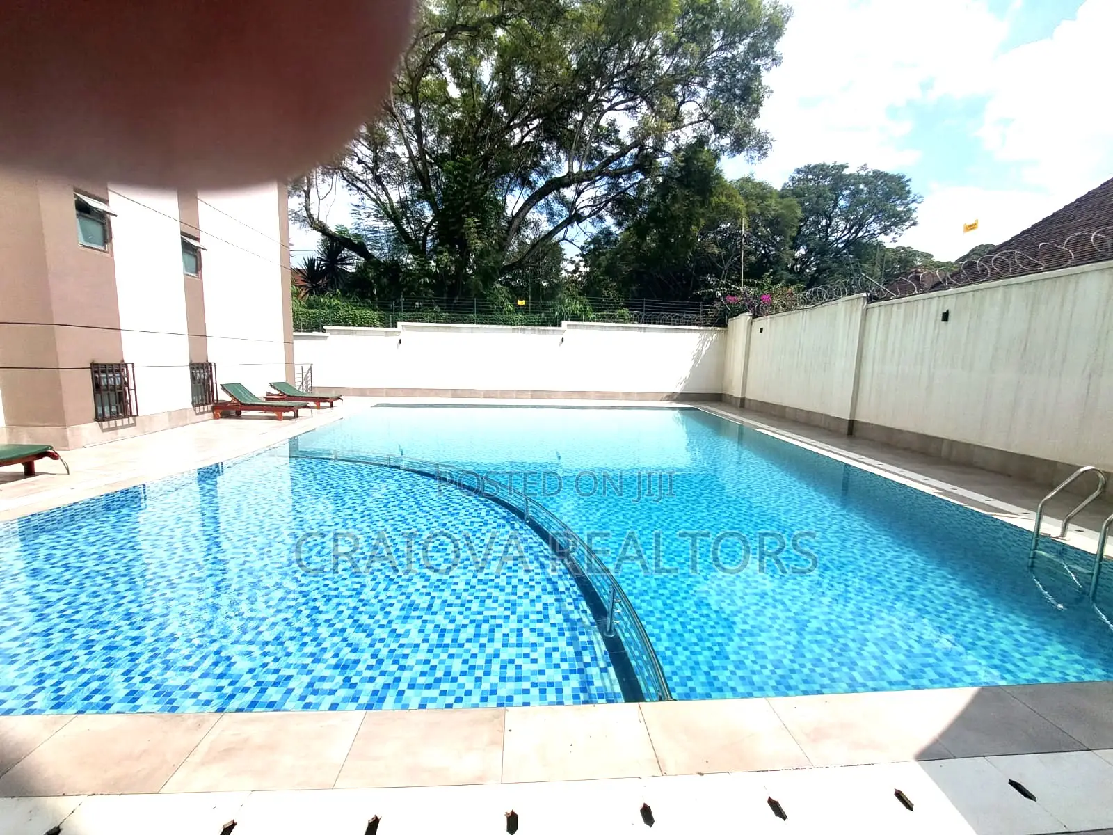 2bdrm Apartment in Riverside Drive for sale