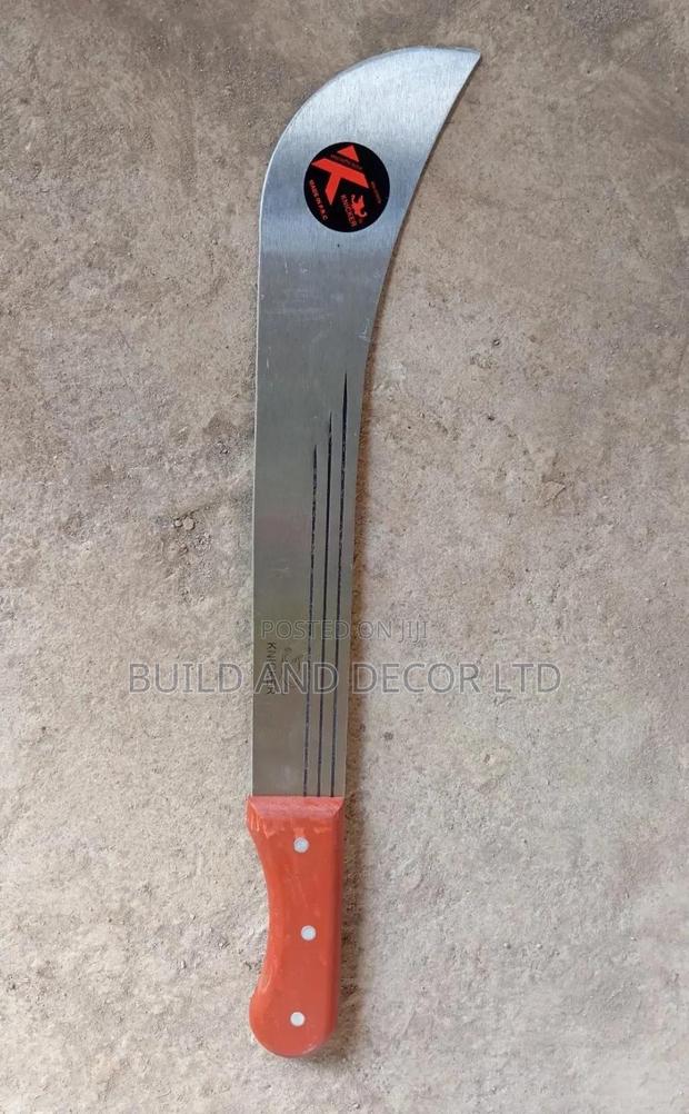 Curved Panga - main view