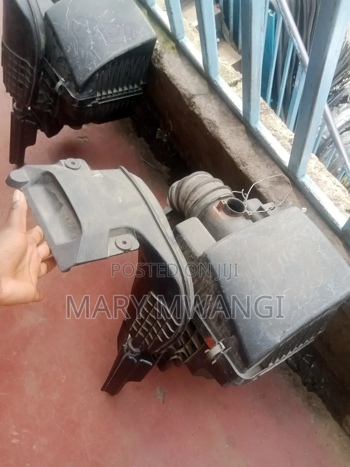 Ex Japan Mazda Cx-5 Aircleaner Housing.