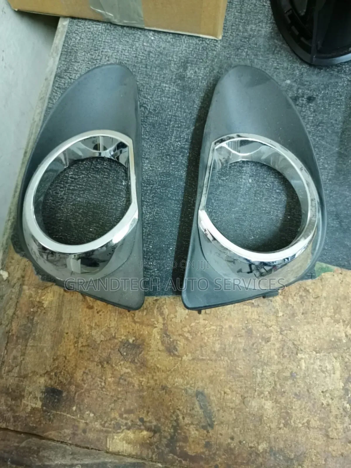 Toyota Vitz 2012-2014 Foglights Covers