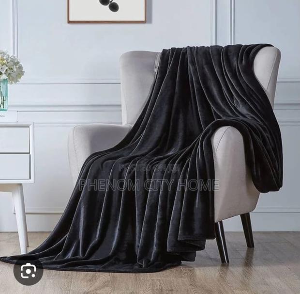 Premium Plain Coral Fleece Throw Blankets
