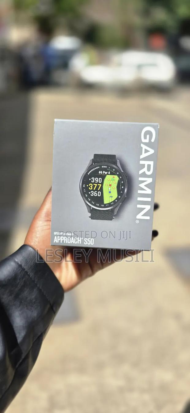 Garmin Approach S50 GPS Golf Smartwatch - thumbnail 3