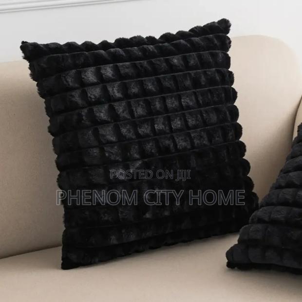 Quality Patterned Throw Pillow Cases Available - thumbnail 2