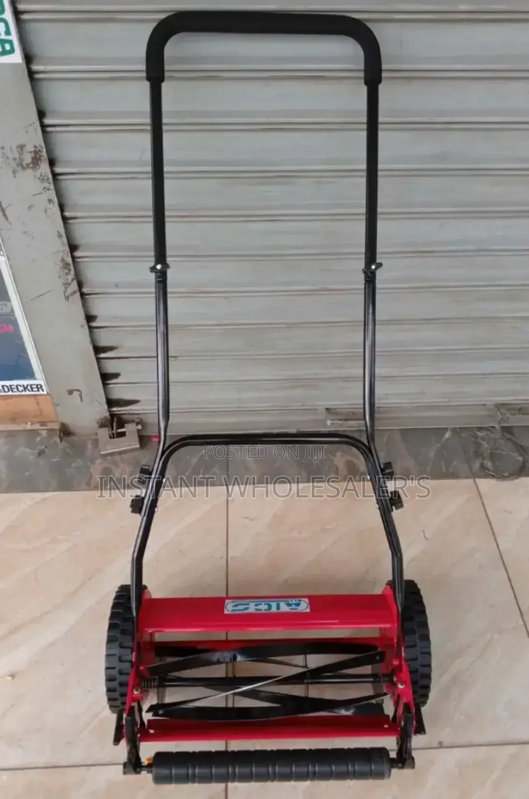 Manual Lawn Mower Quality Machine