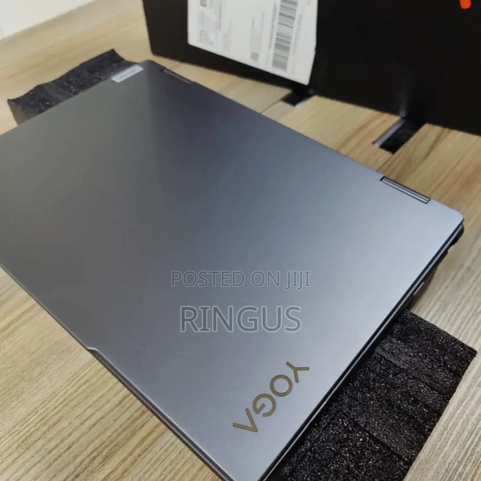 New Laptop Lenovo Yoga 7i 16GB Intel Core I7 SSD 512GB