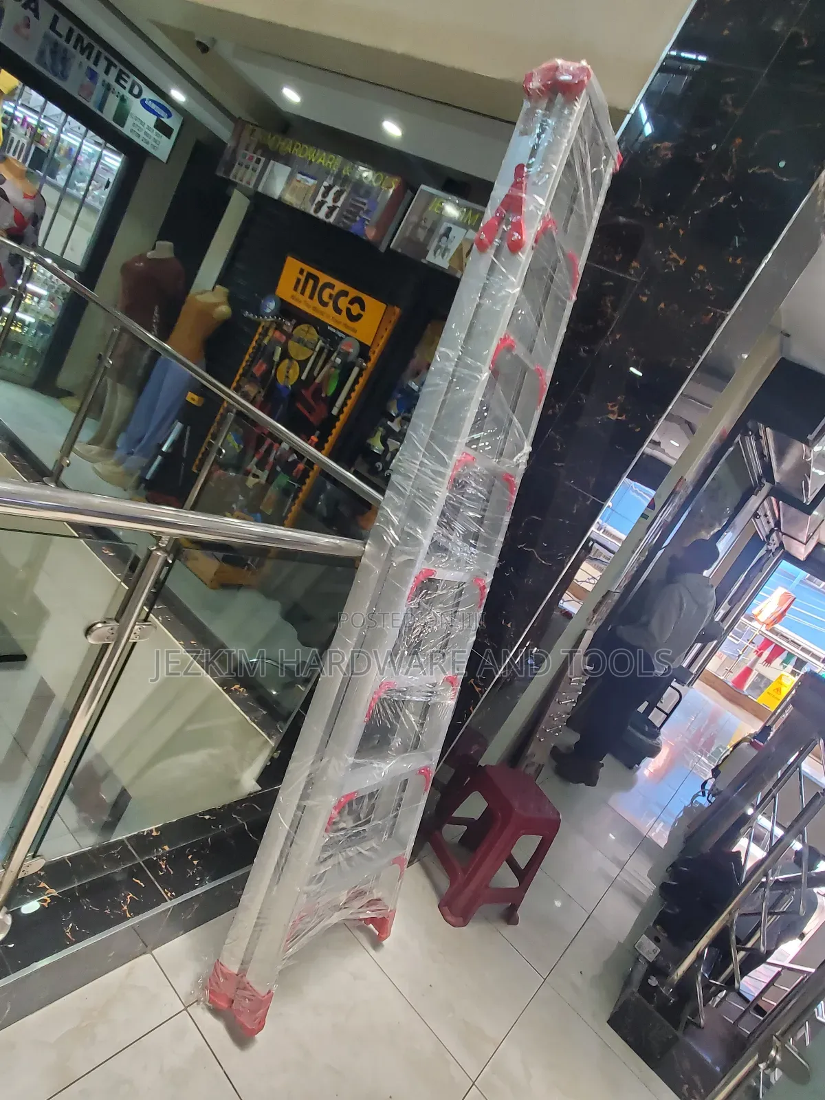Aluminum Ladder 8 by 8 Steps