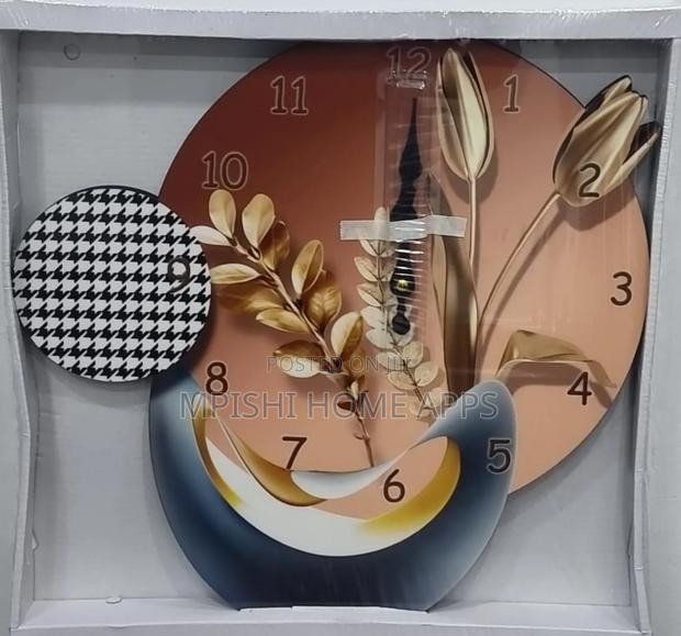 Elegant Style Wall Mounted Decor Wall Clock - main view