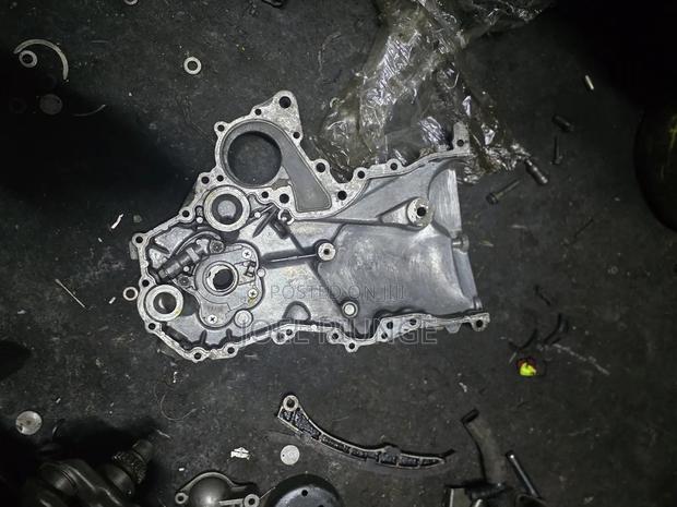 1nz Timming Cover/Oilpump