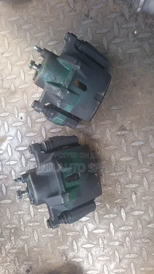 Toyota Corolla Nze Front Caliper