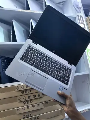 Laptop HP Compaq 8440p 4GB Intel Core I5 HDD+SSD 500GB