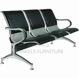 Padded Black Executive Link Chair