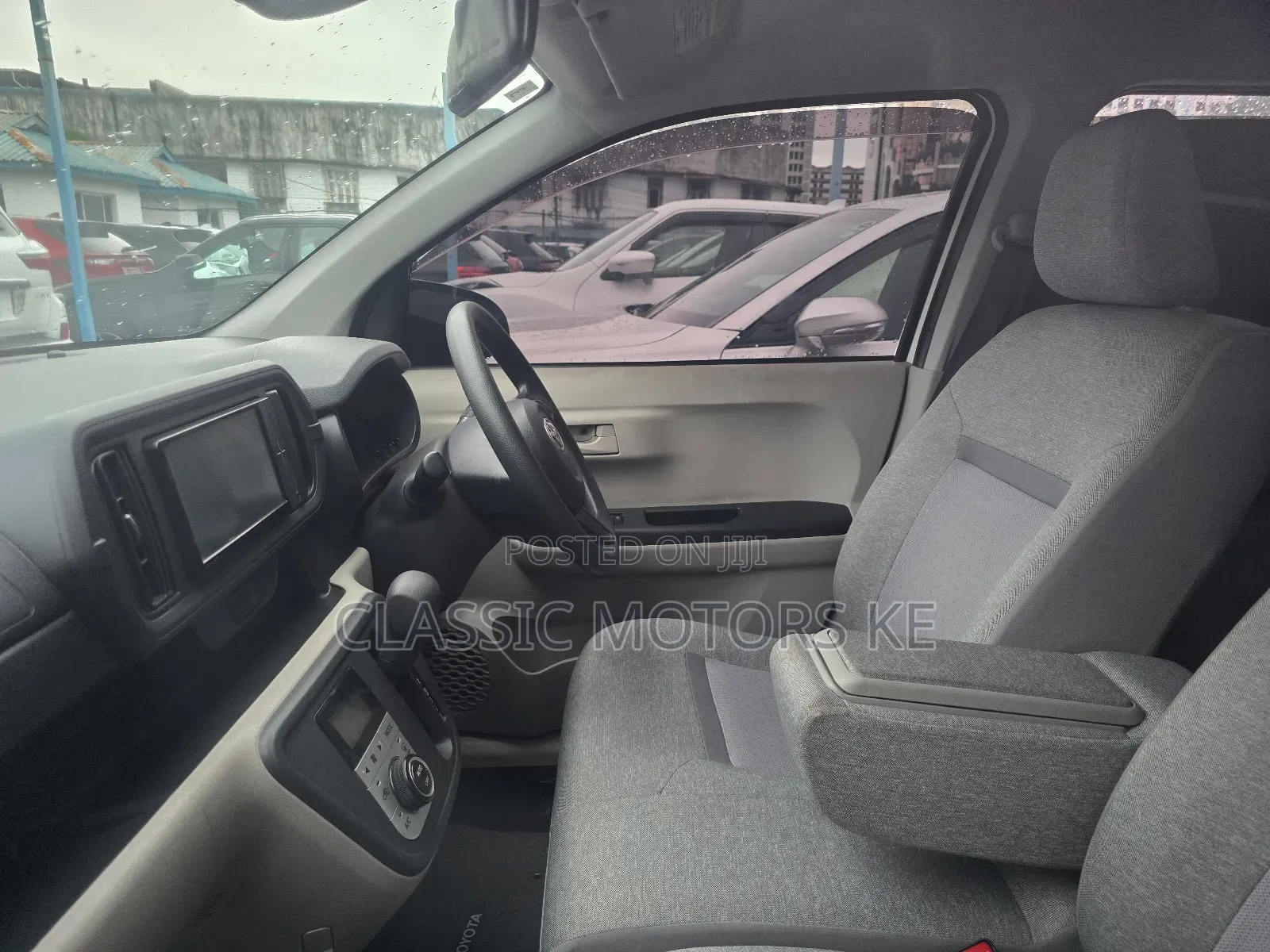 Toyota Passo 1.0 FWD 2018 White