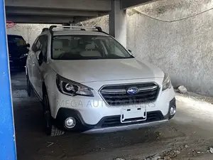 Subaru Outback 2018 Off white