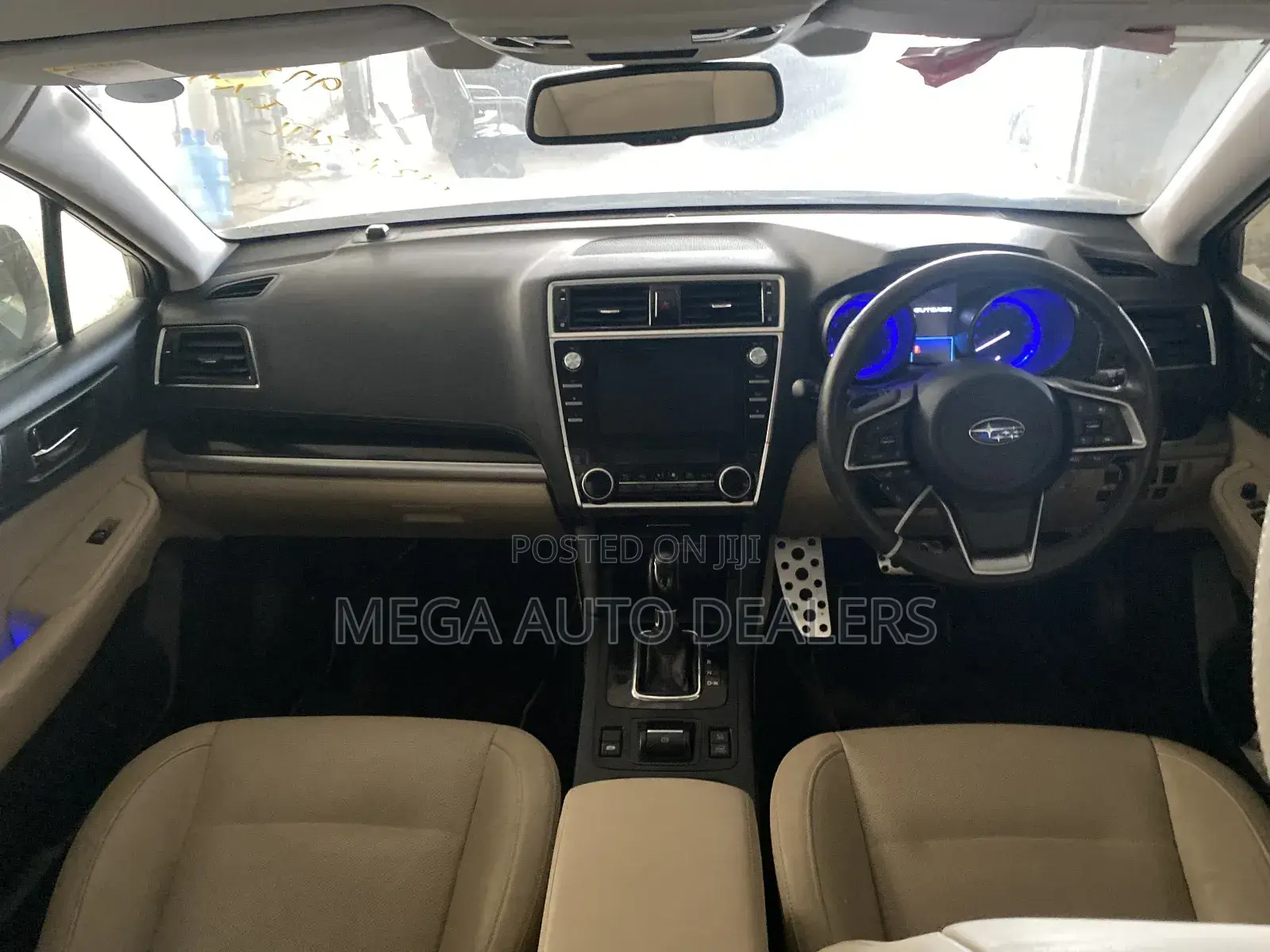 Subaru Outback 2018 Off white