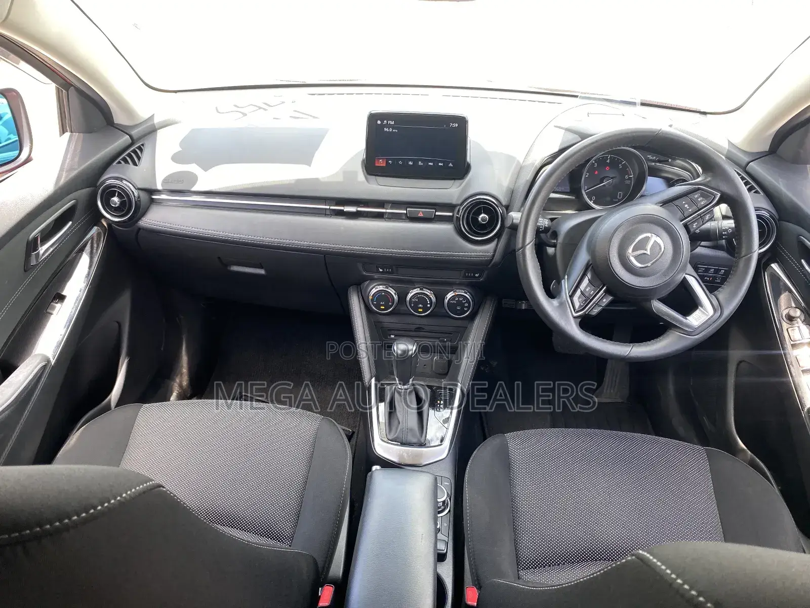 Mazda Demio 2018 Red