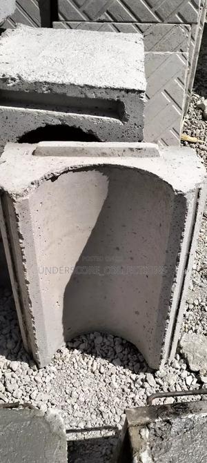 9 Inches Inverted Drainage Block - thumbnail 2