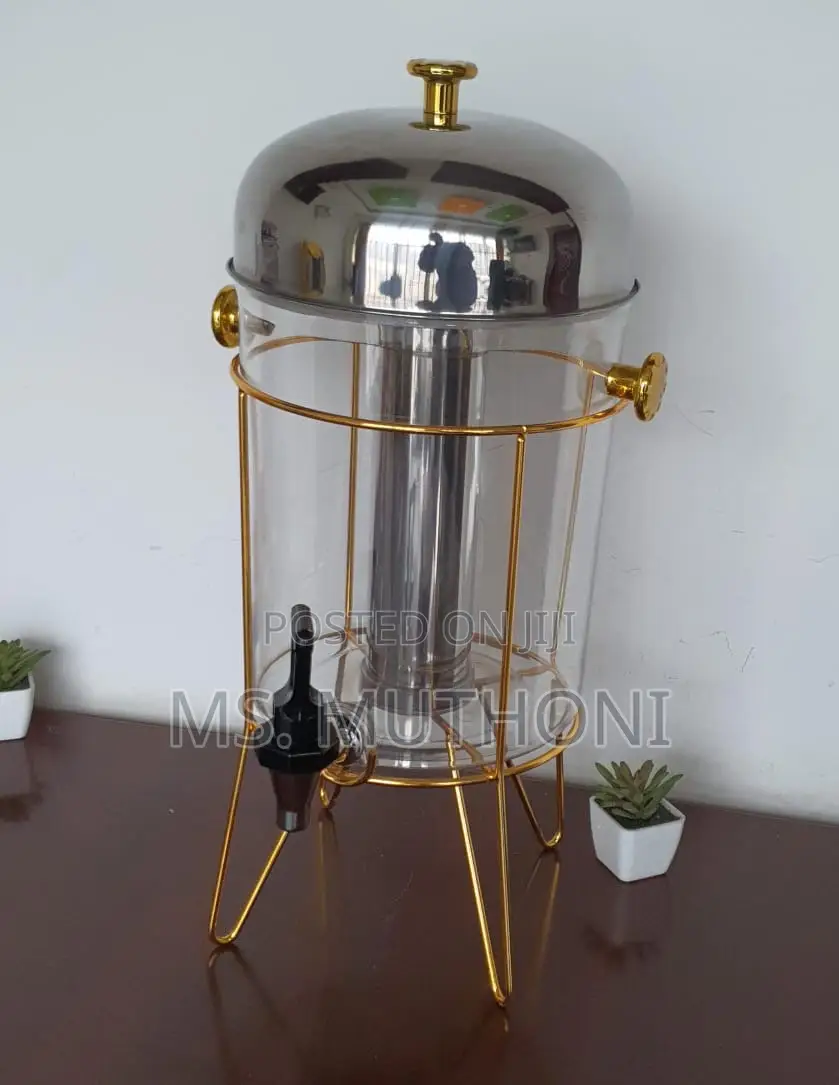 Elegant 8l Golden Metal Frame Juice Dispenser