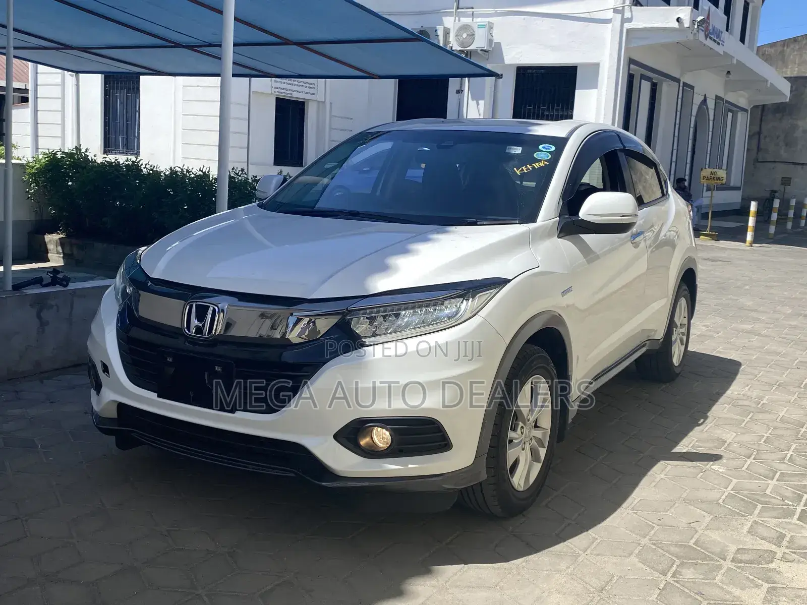 Honda Vezel 2018 White