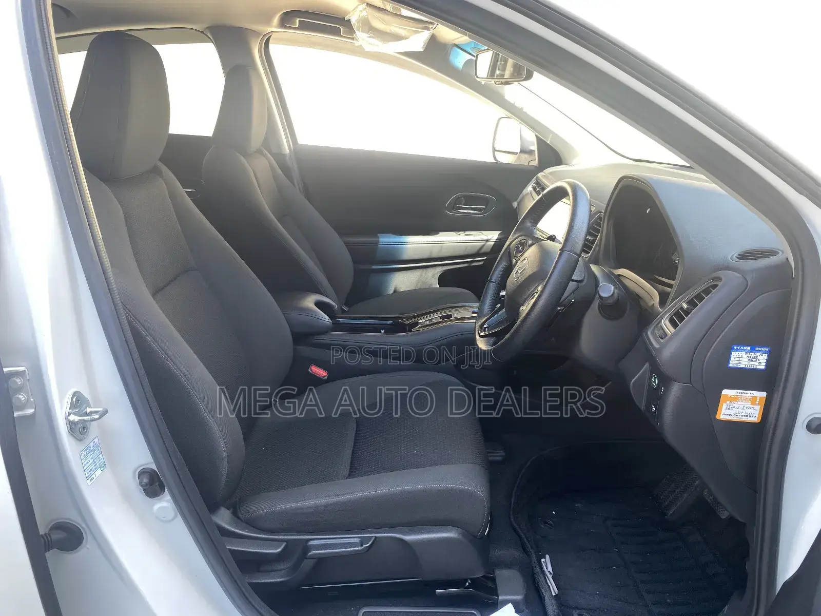 Honda Vezel 2018 White