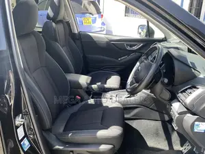 Subaru Forester 2018 Black