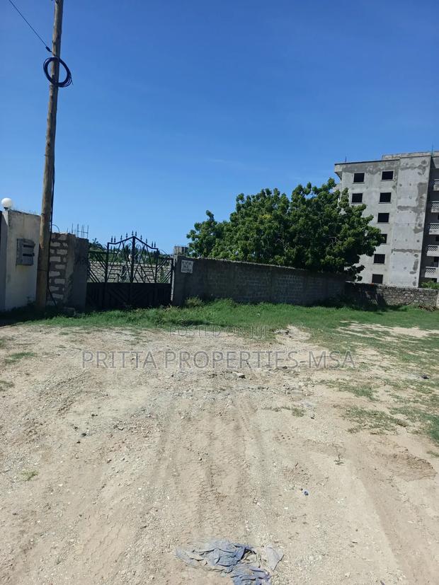 Nyali Prime Plot for Sale:1/4 Acre With Clean Papers - thumbnail 7