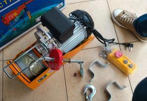 Electric Chain Hoist - thumbnail 2