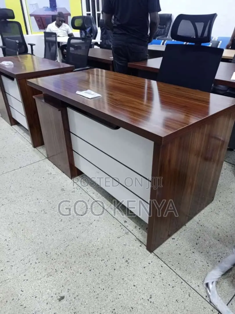Office Desk ; 1400mm Executive Office Desk