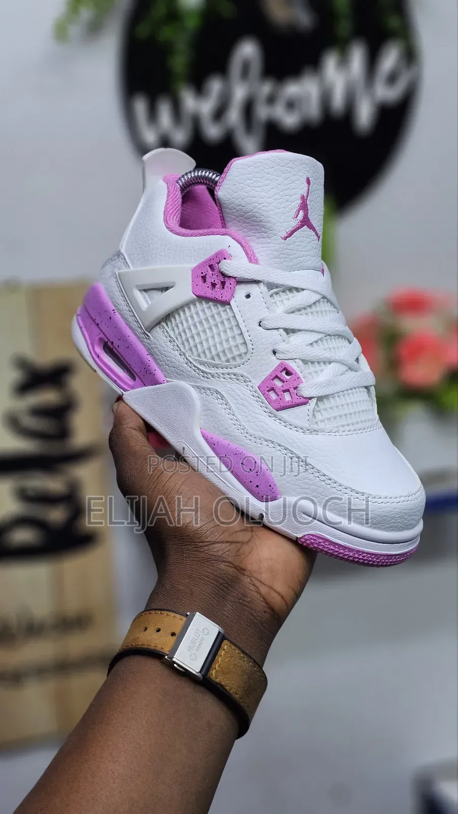 Jordan 4 Hyper Violet*
Size 36__43