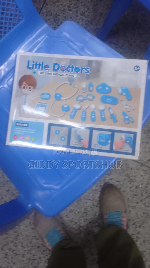 Little Doctor