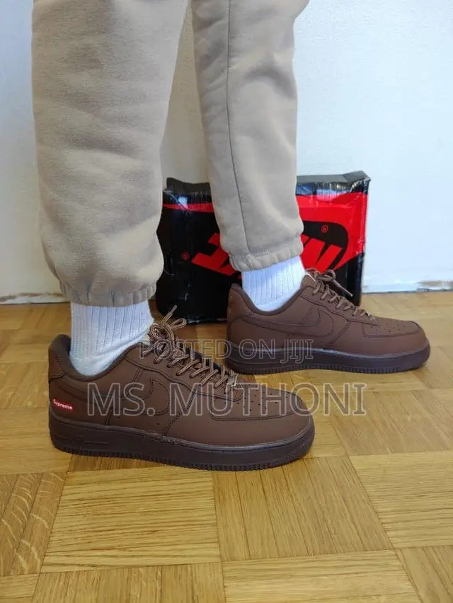 *Nike Airforce 1 X Supreme "Baroque Brown"Sizes: 40 -44
