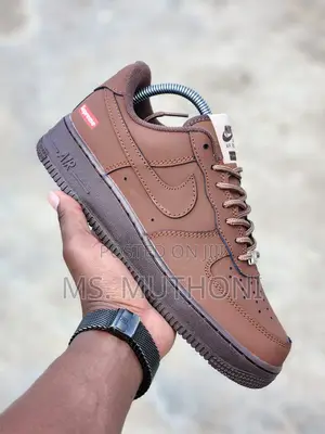 *Nike Airforce 1 X Supreme "Baroque Brown"Sizes: 40 -44