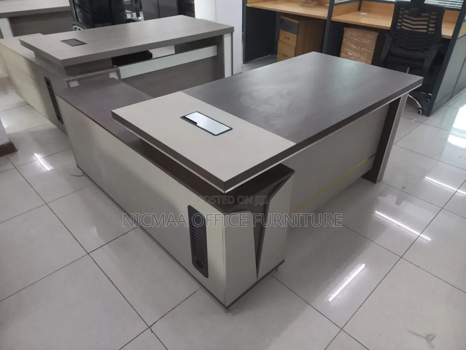 Managerial Advance Office Desk