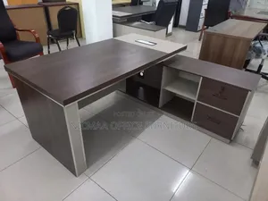 Managerial Advance Office Desk