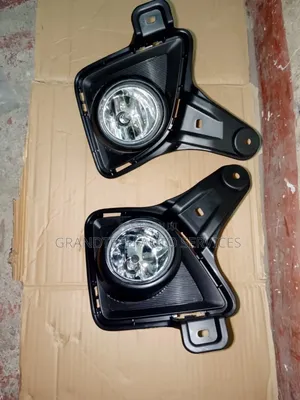 Hiace 7l 9l Old Model Foglights