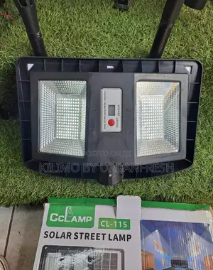 300watts , 50 HRS Solar Street Lamp Rain Proof.