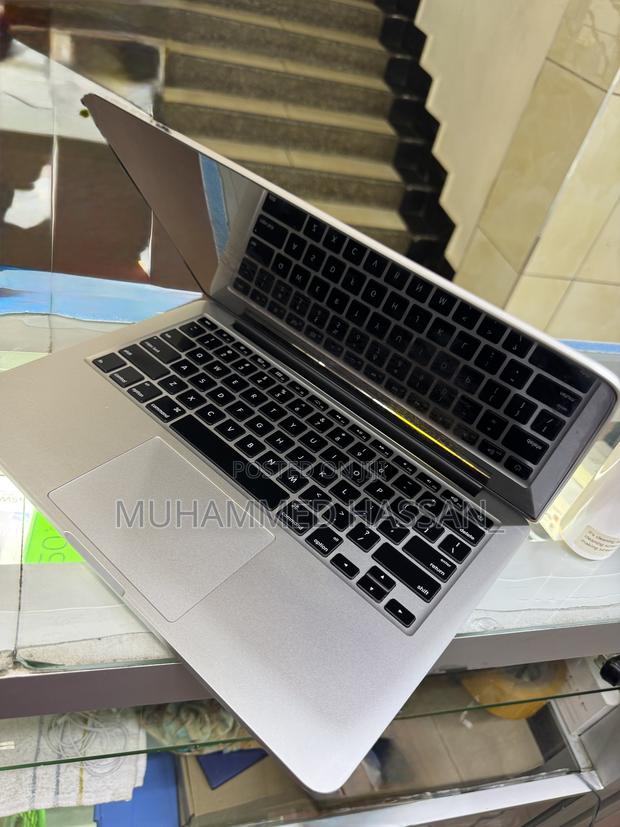 Laptop Apple MacBook Pro 2015 8GB Intel Core I5 SSD 256GB