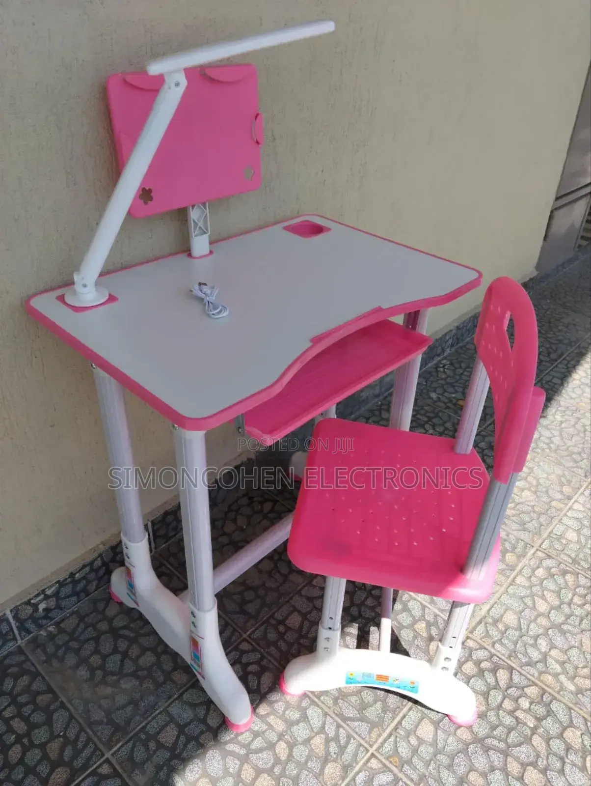 Kids Study Table With Rechargeable Lamp