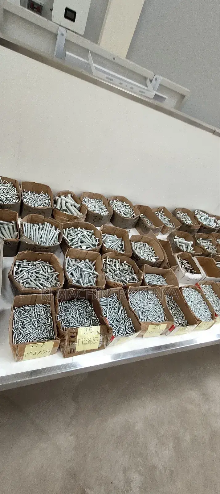 Heavy Duty Screws ,Nuts,Bolts Etc