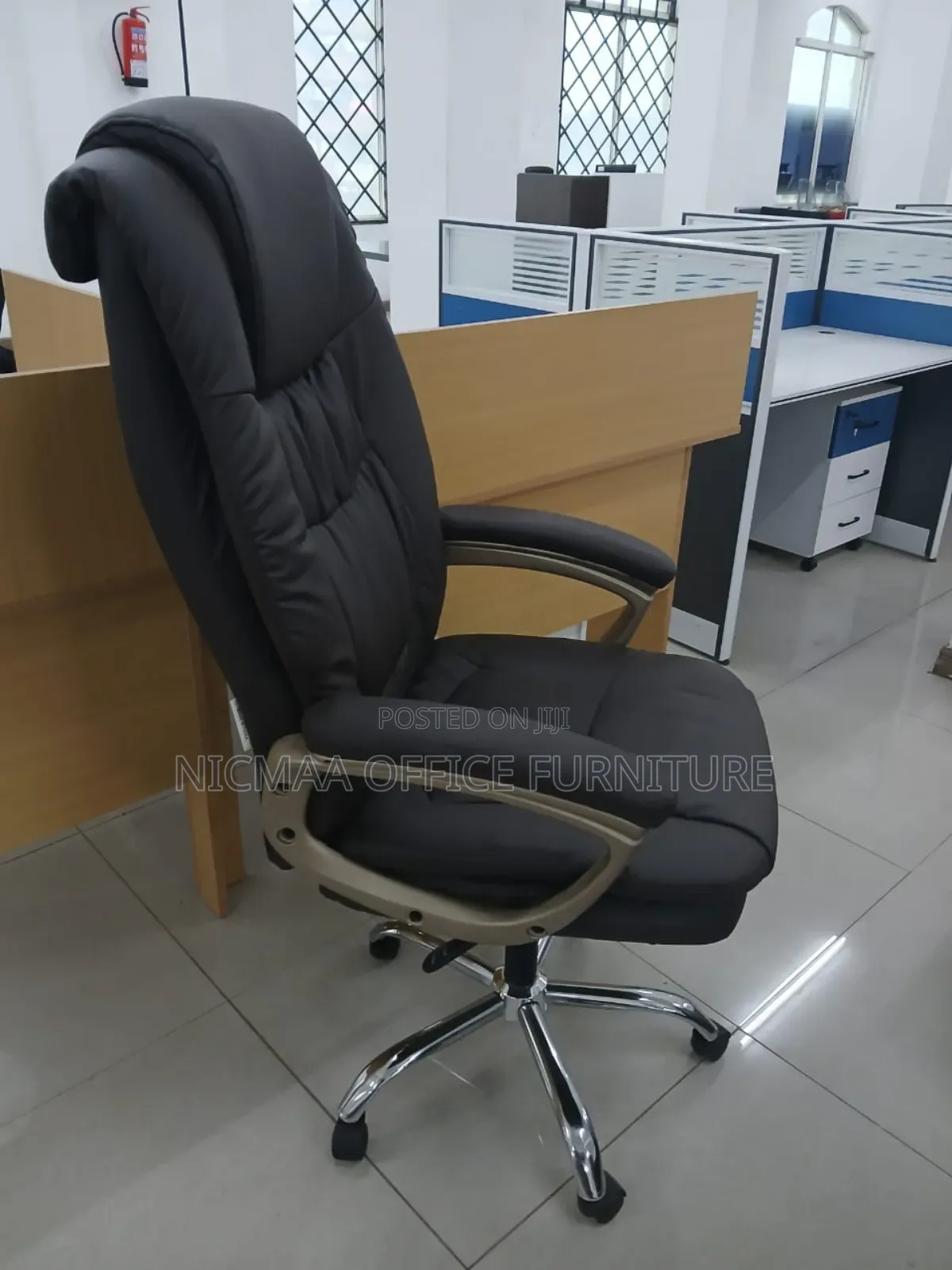Brown Pu Leather Office Seat