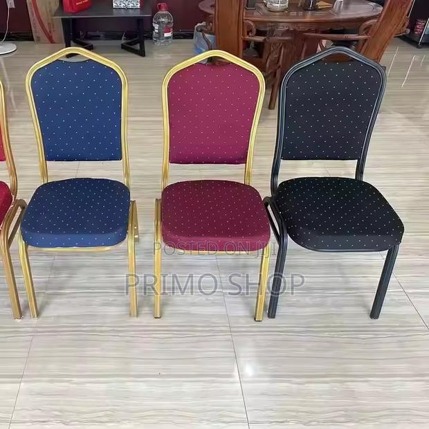 Office Chair; Contemporary Trendy Office Chair