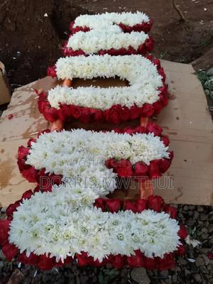 Funeral Flower Arrangements - thumbnail 2