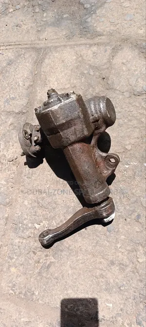 Steering Boxes Hilux 2wd.